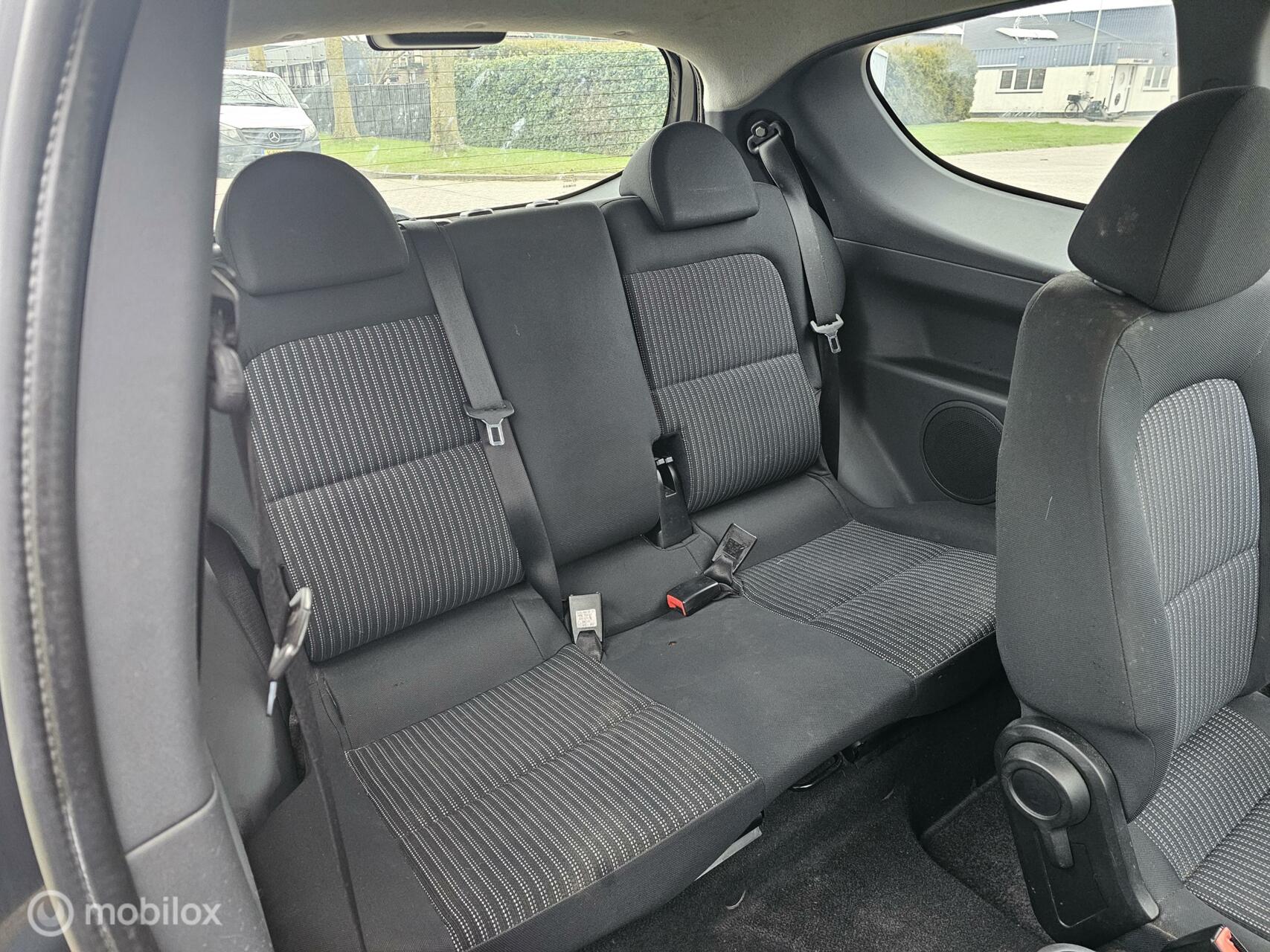 Foto van Mitsubishi Colt