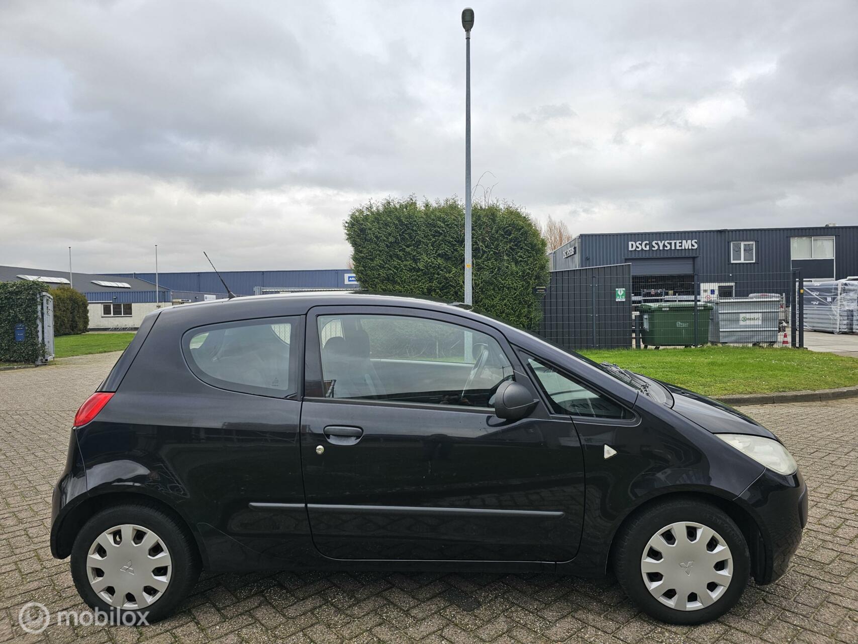 Foto van Mitsubishi Colt