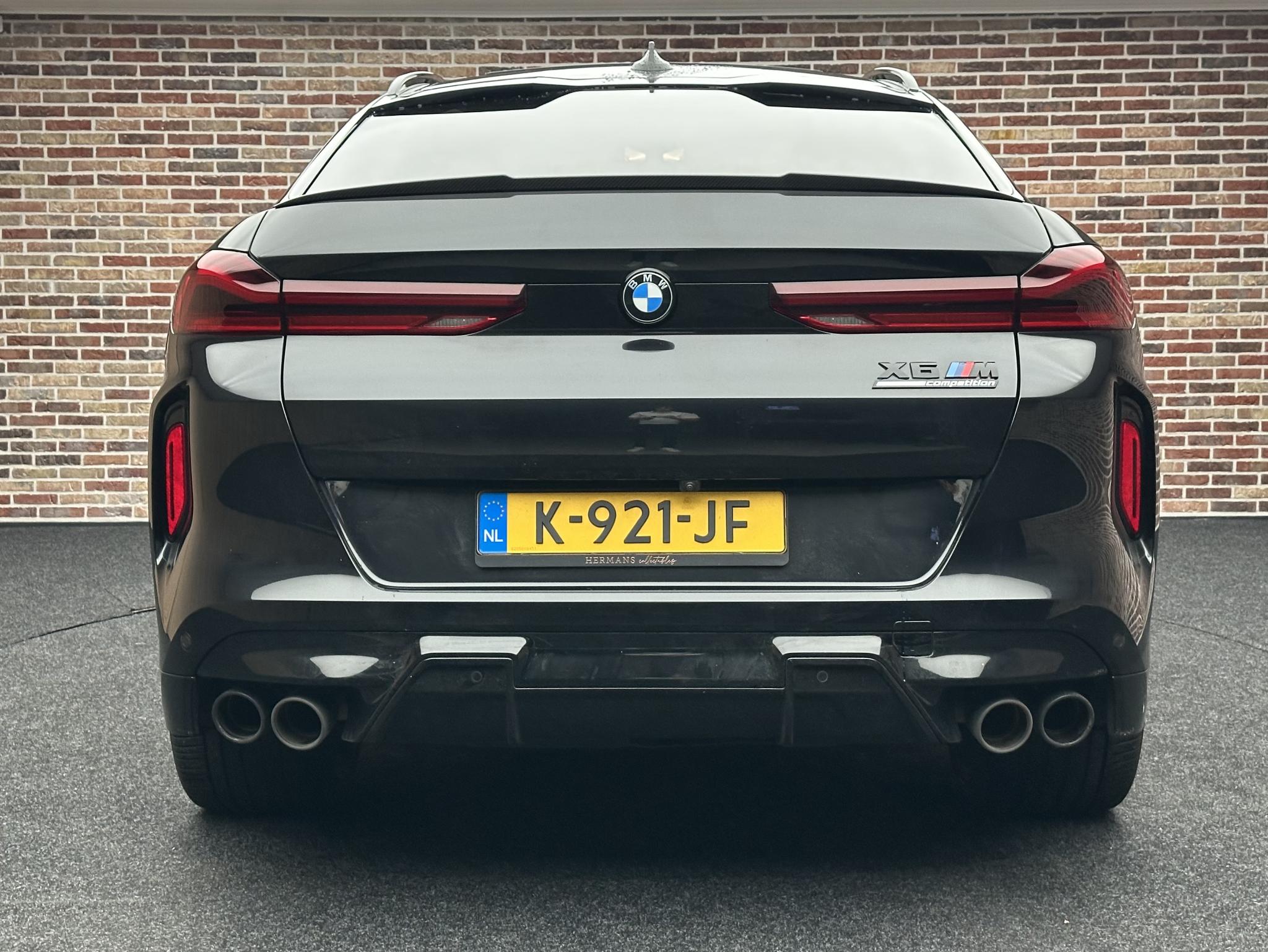 Foto van BMW X6 M Competition
