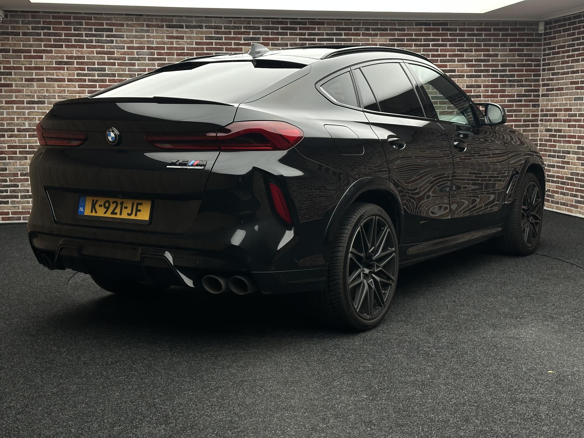 Foto van BMW X6 M Competition
