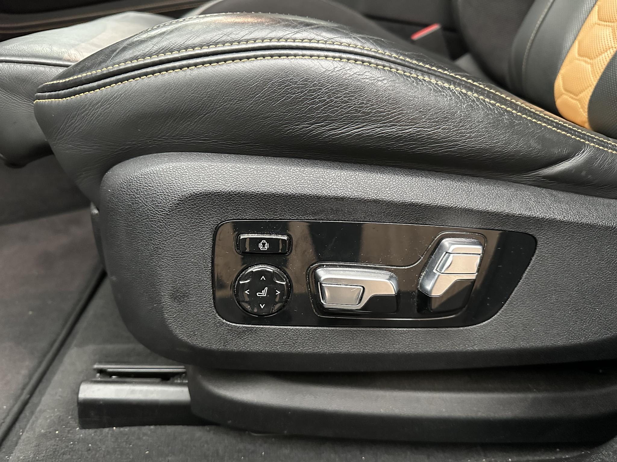 Foto van BMW X6 M Competition