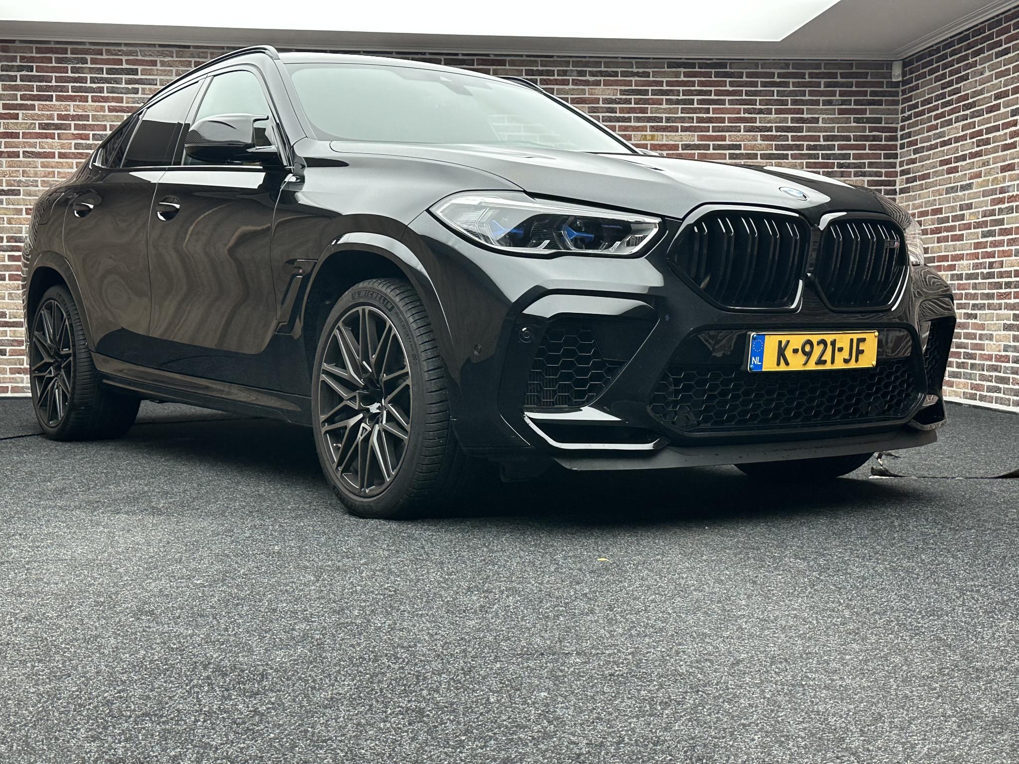 Foto van BMW X6 M Competition