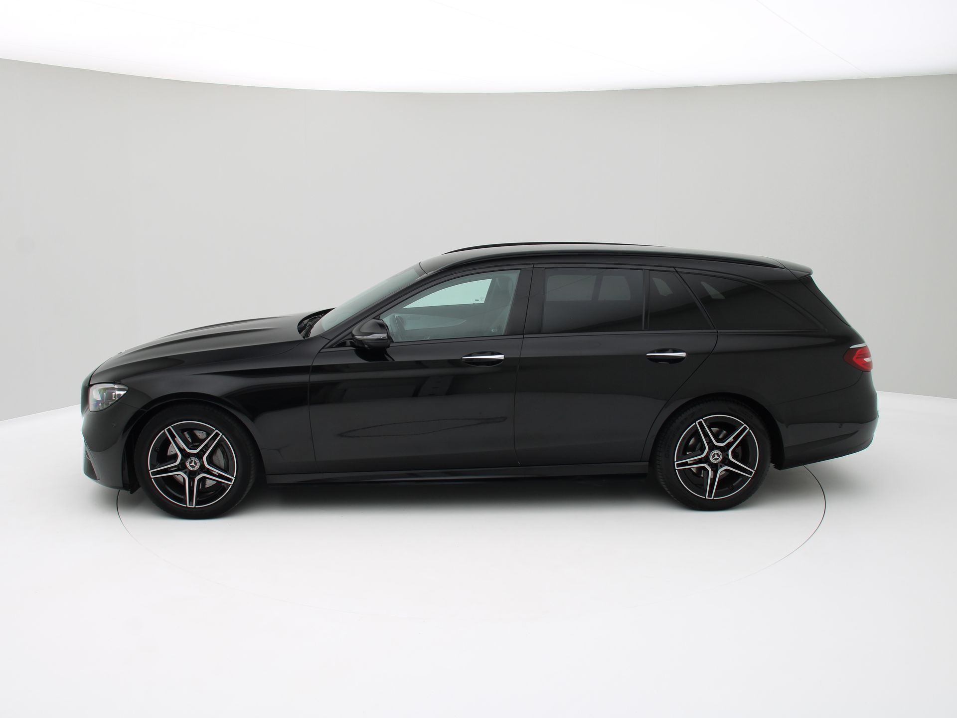Foto van Mercedes-Benz E-klasse Estate