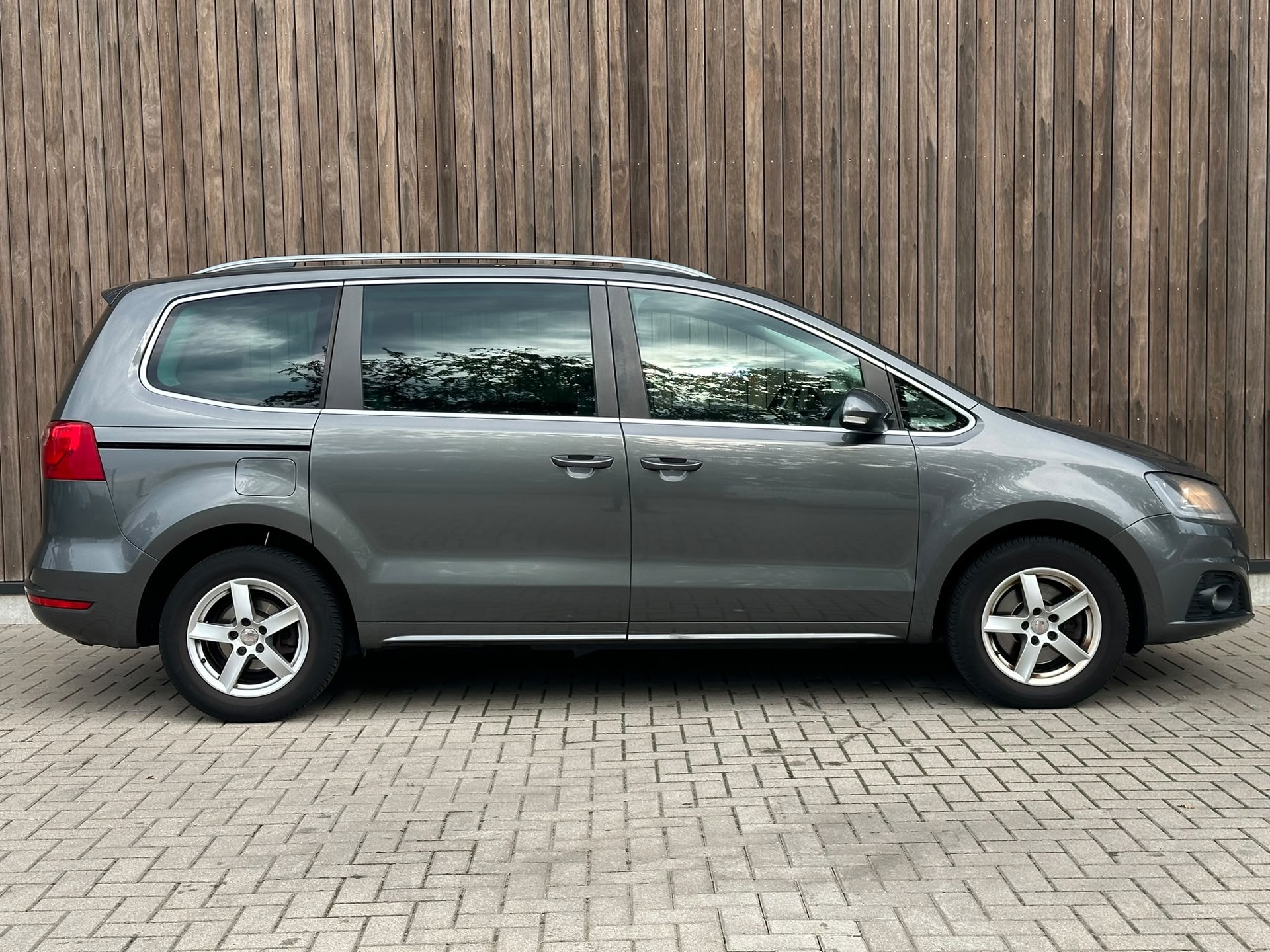 Foto van Seat Alhambra