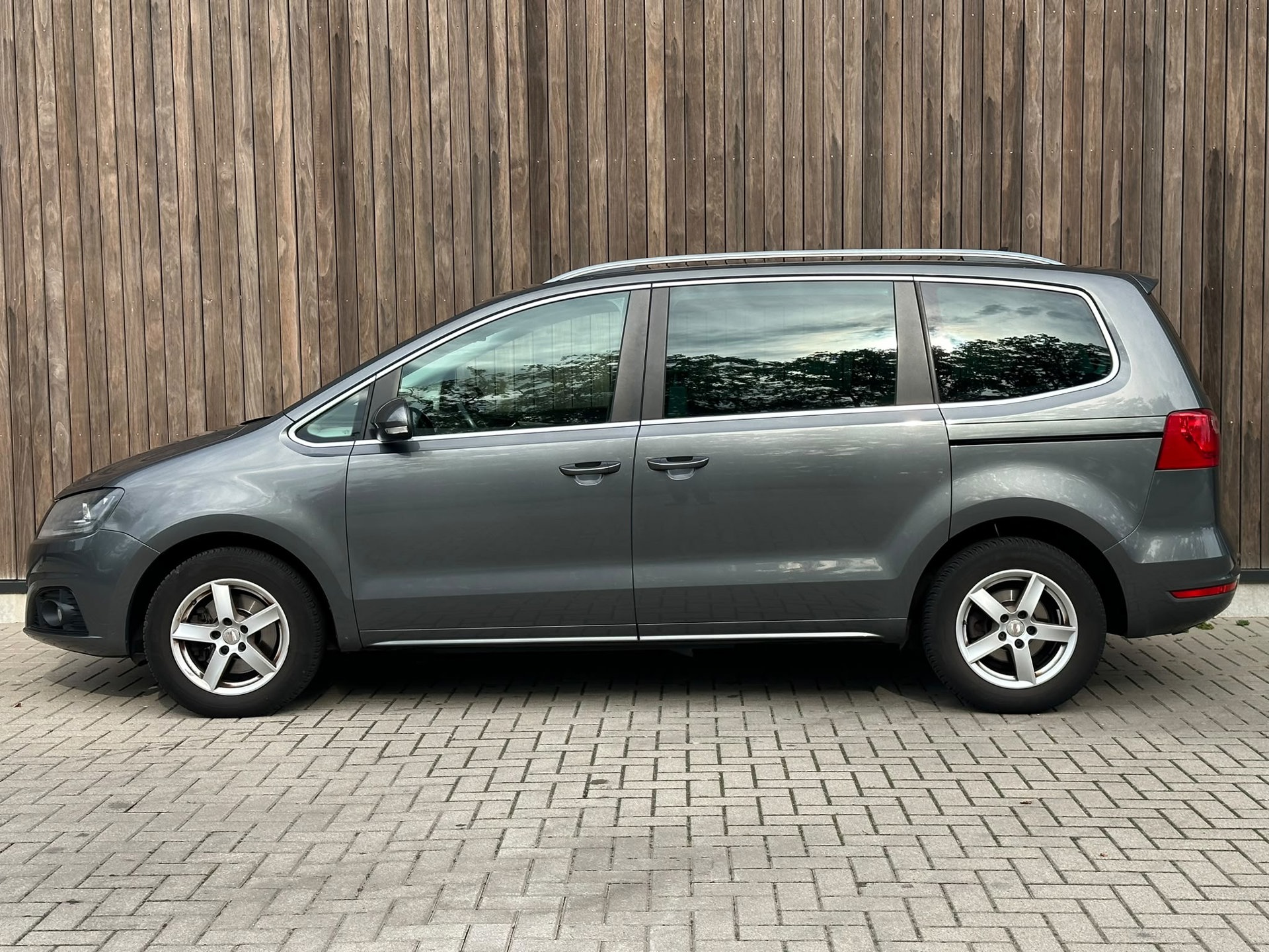 Foto van Seat Alhambra