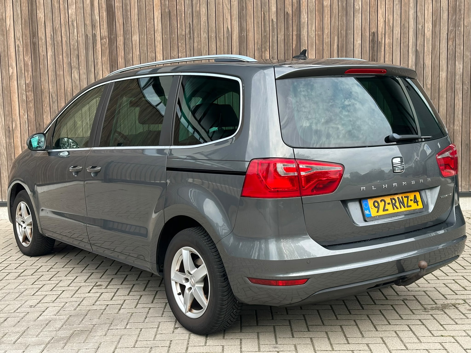 Foto van Seat Alhambra