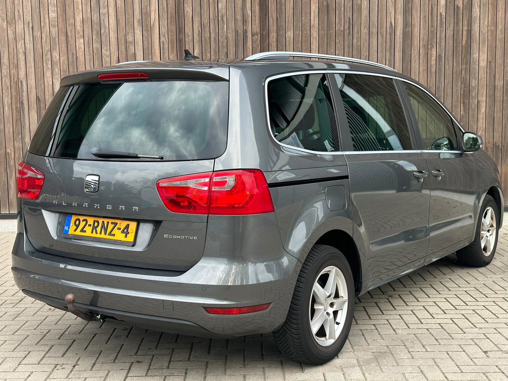 Foto van Seat Alhambra