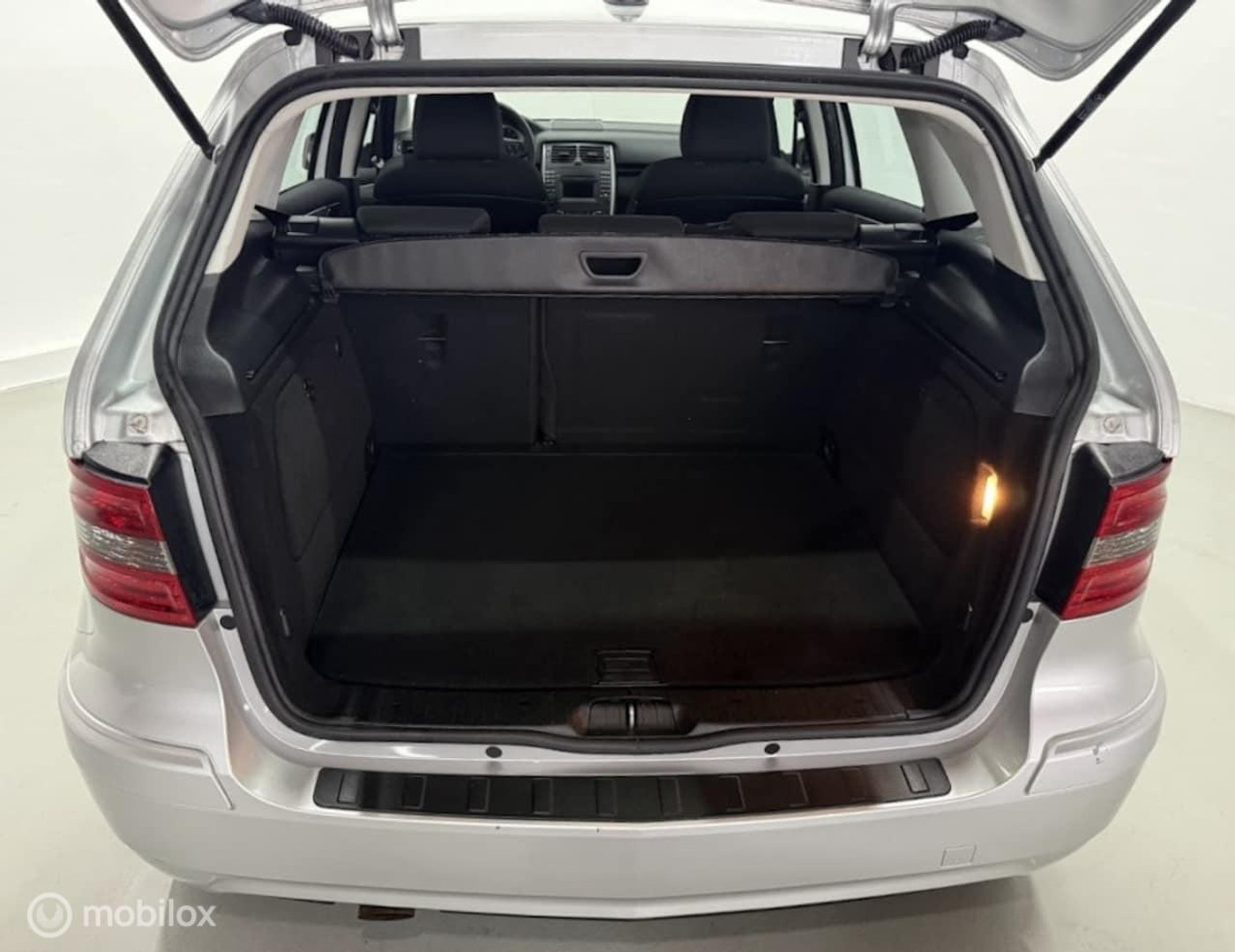 Foto van Mercedes-Benz B 160