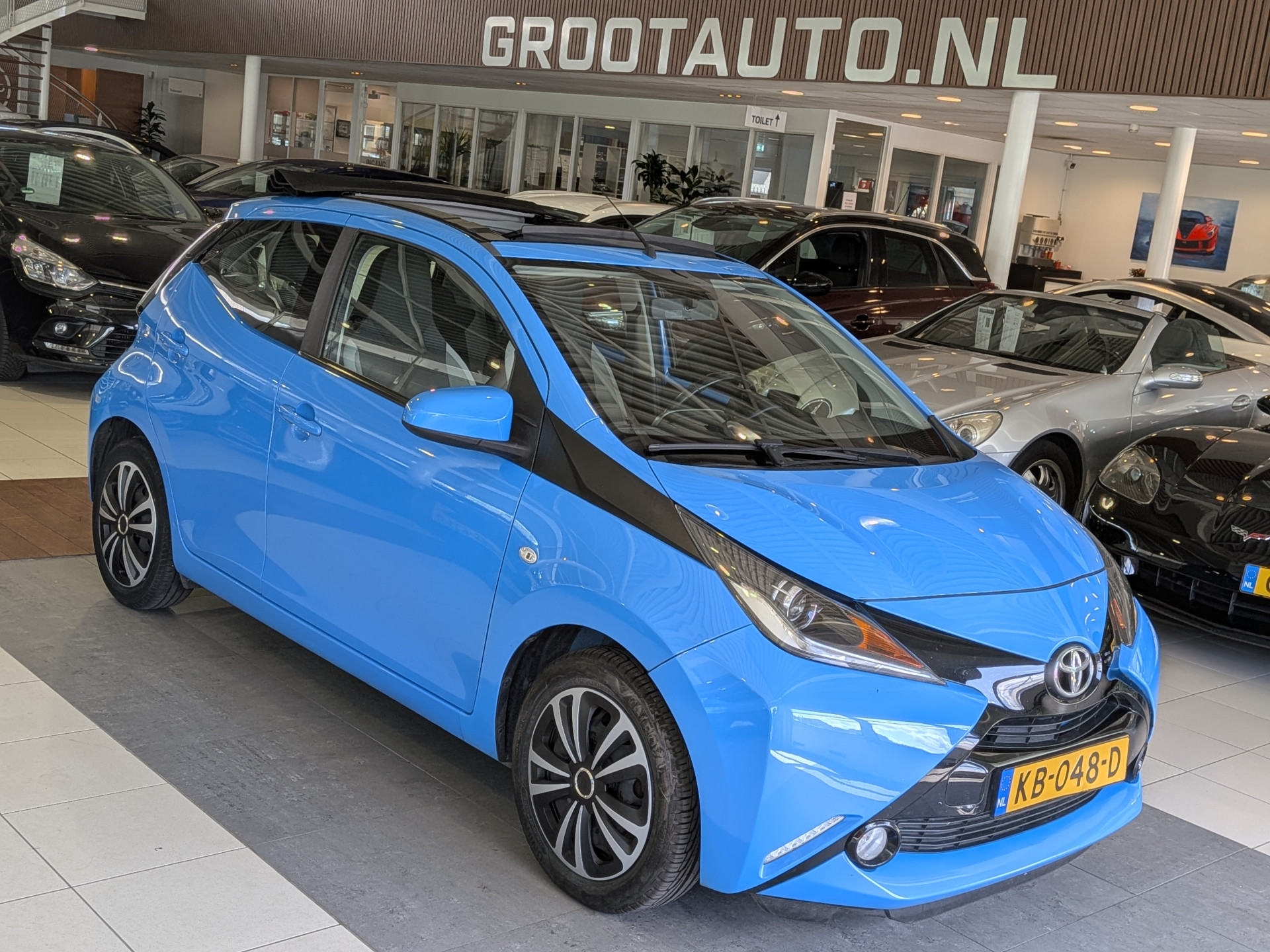 Toyota Toyota Aygo 1.0 VVT-i x-wave 2016 - voorkant