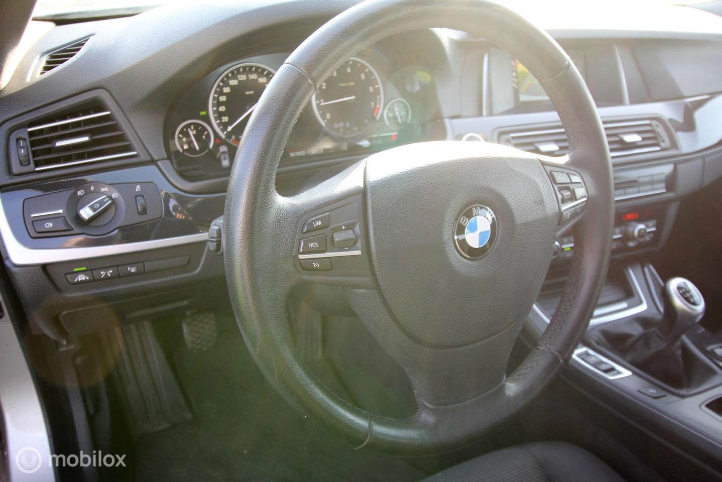 Foto van BMW 528i