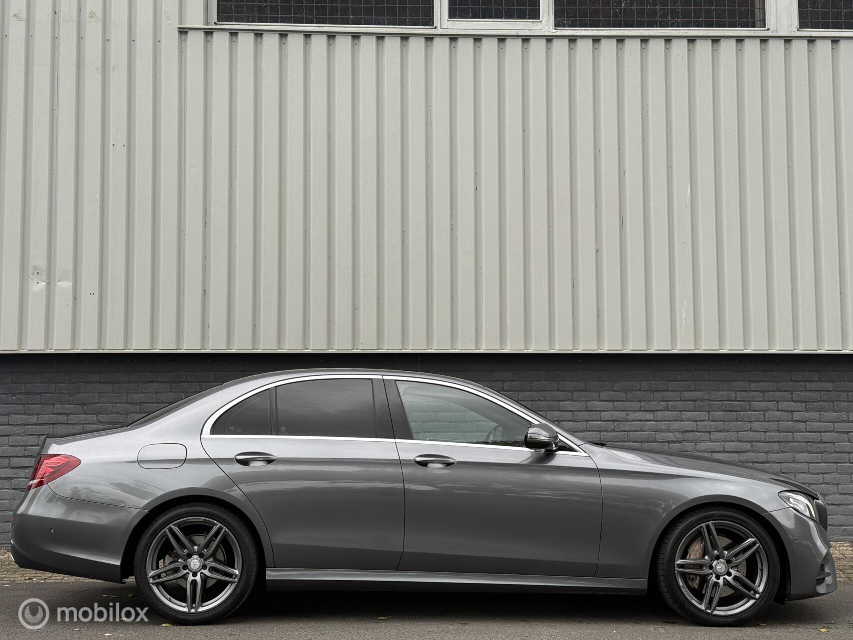 Foto van Mercedes-Benz E 220 D