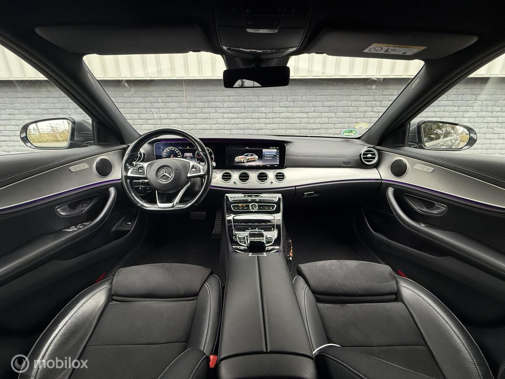 Foto van Mercedes-Benz E 220 D