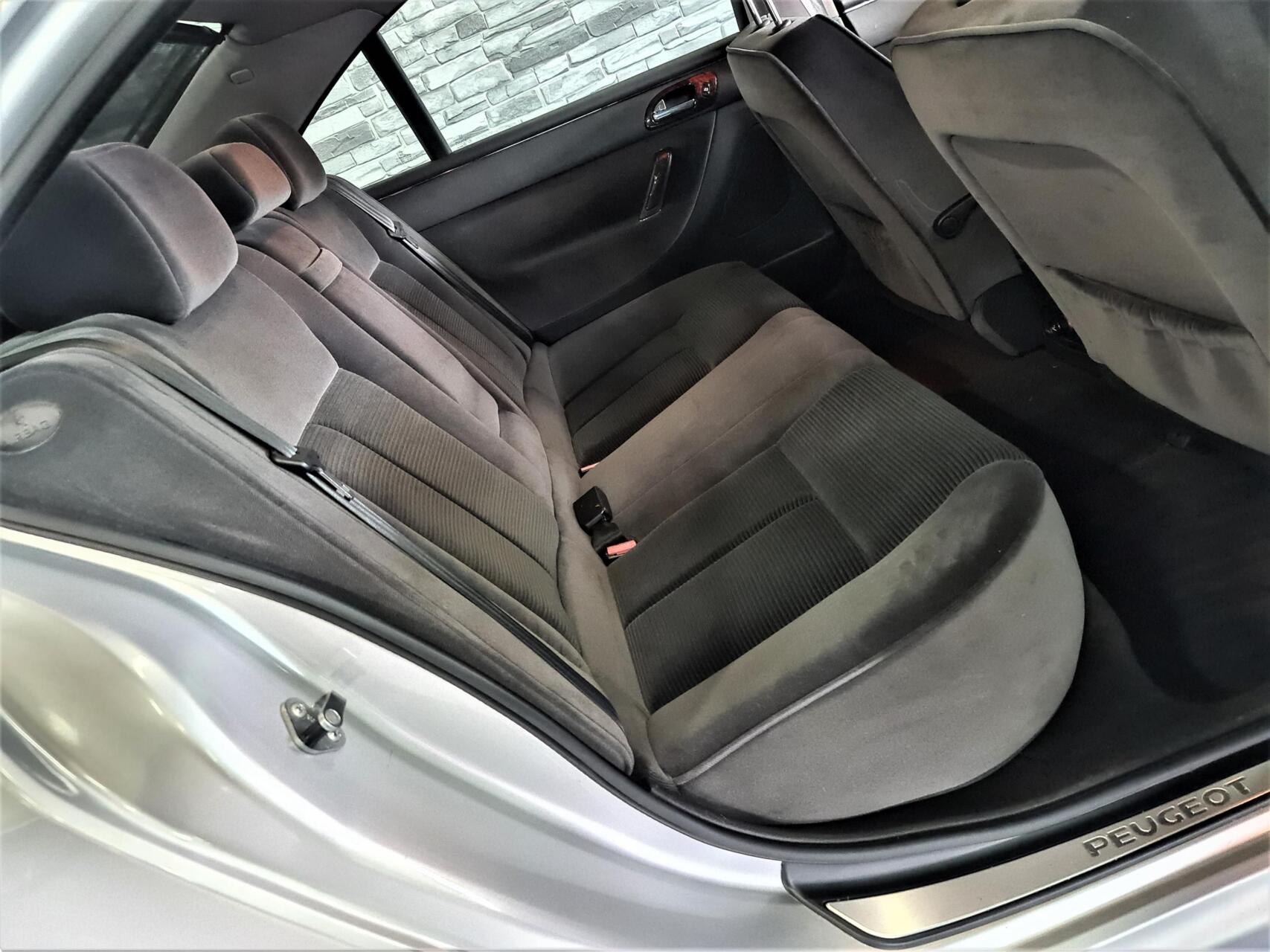 Foto van Peugeot 607
