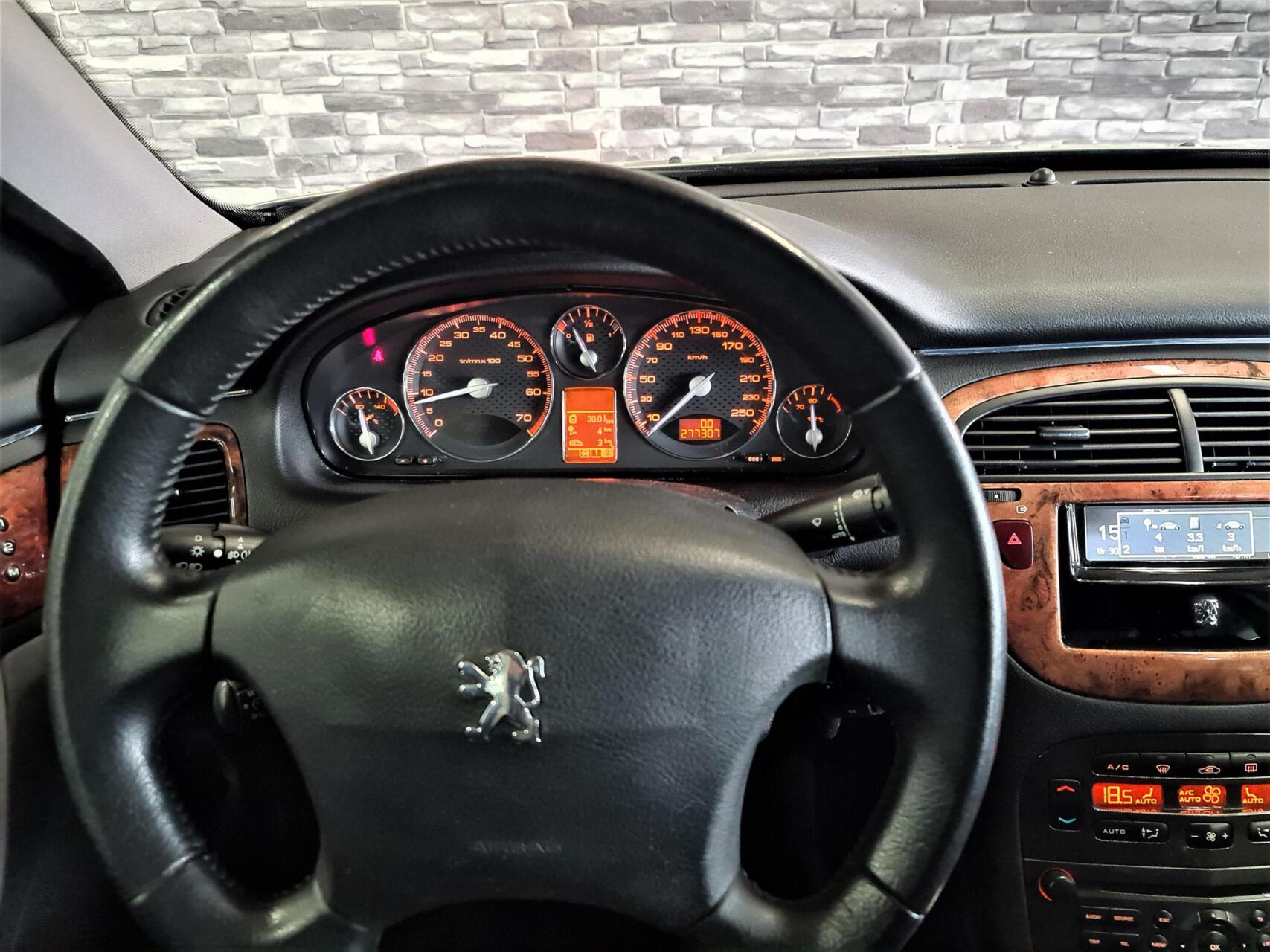 Foto van Peugeot 607