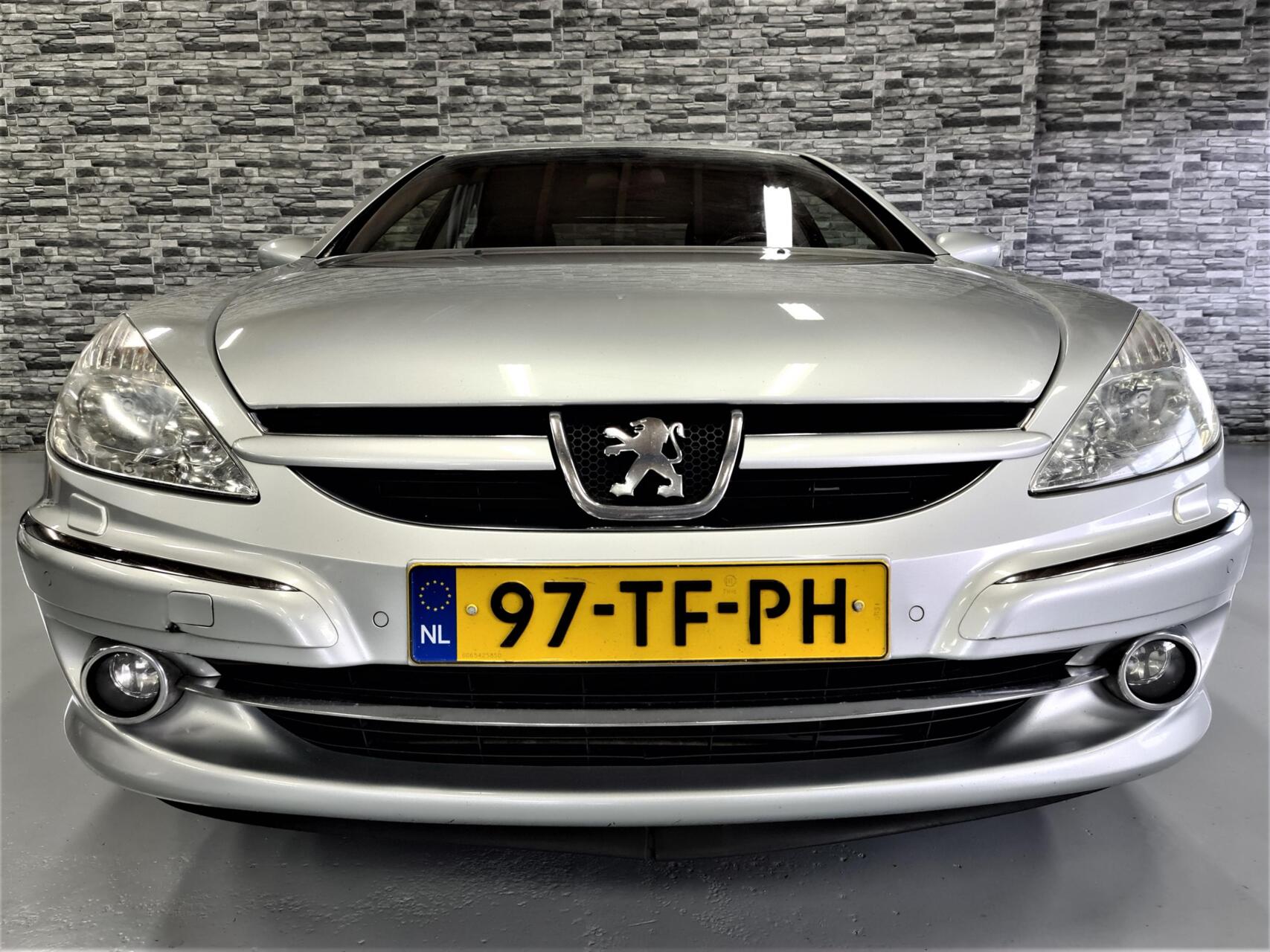 Foto van Peugeot 607