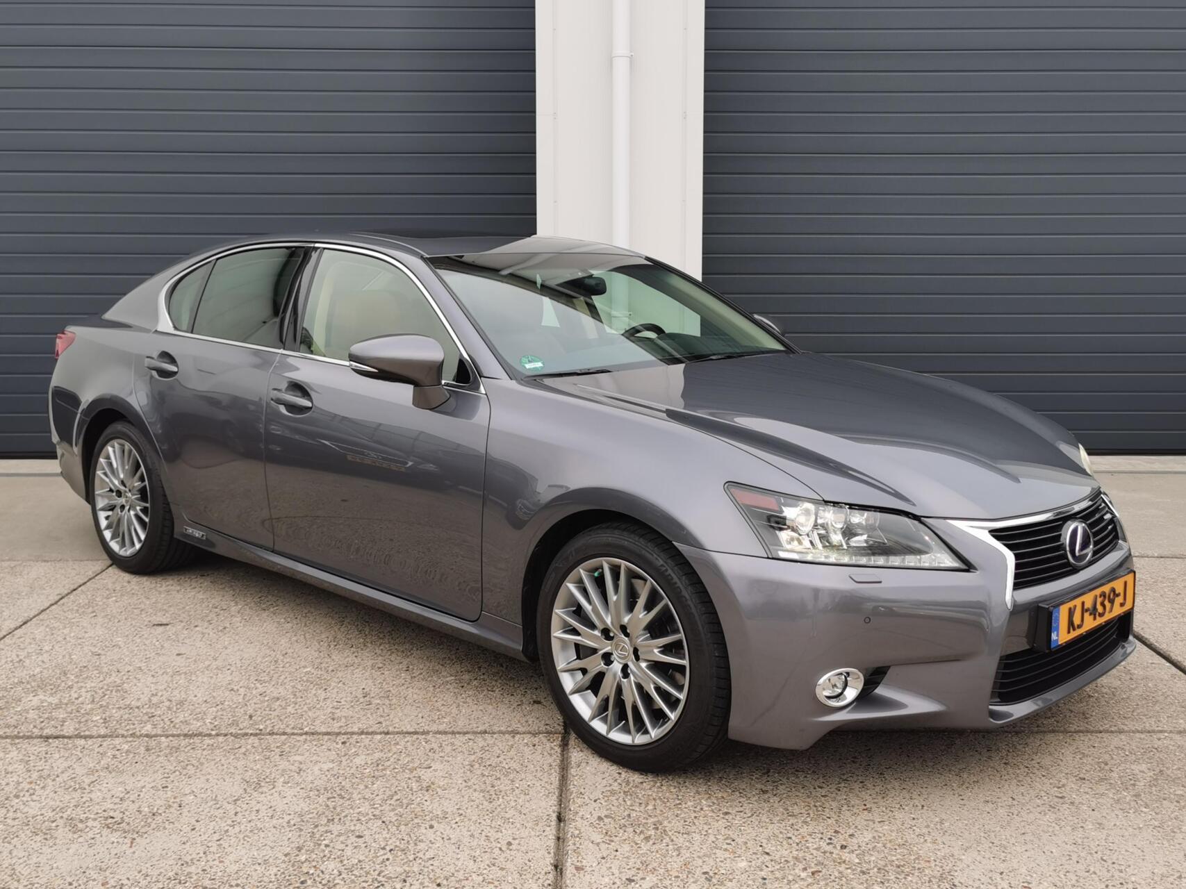 Foto van Lexus Lexus Gs450h