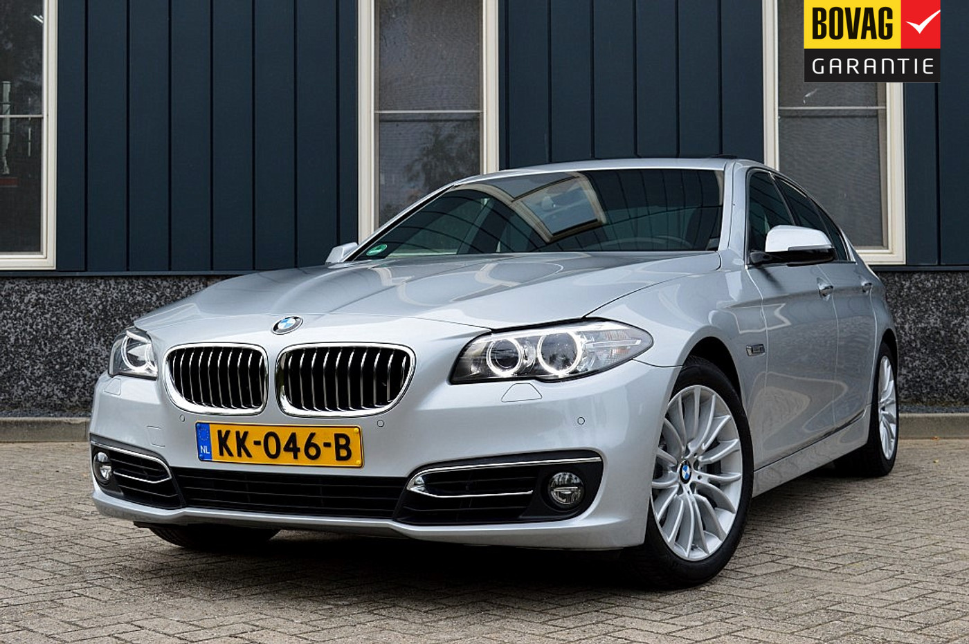 BMW 520i 520i Luxury Edition 2016 - voorkant