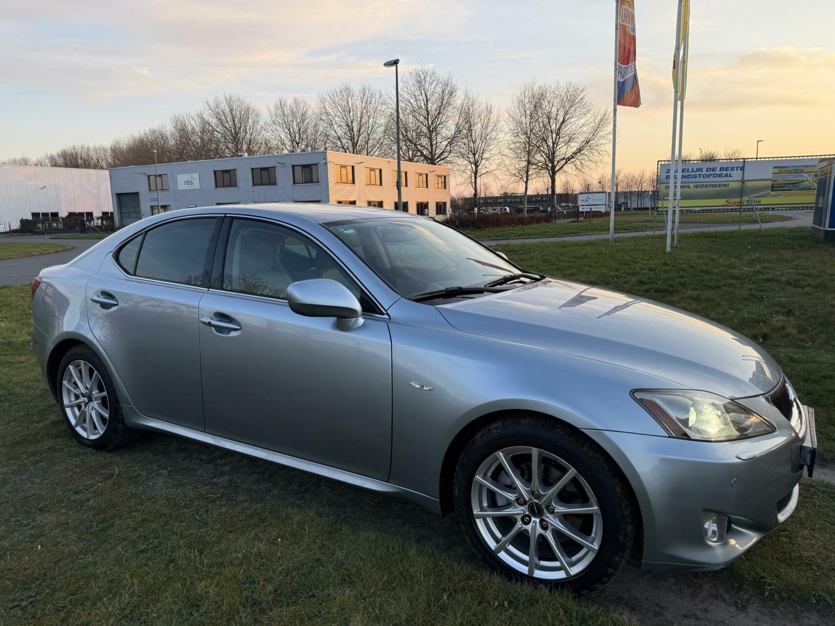 Foto van Lexus Is