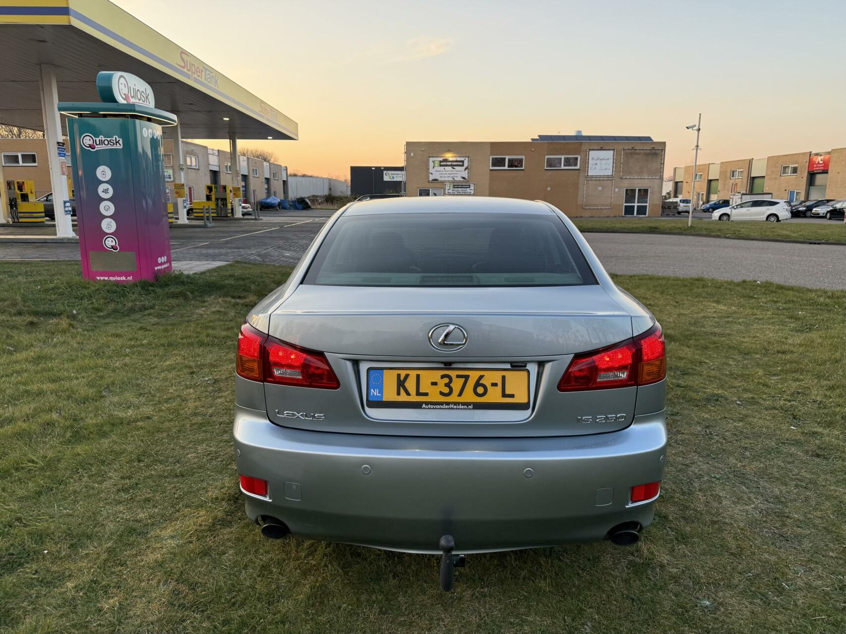 Foto van Lexus Is