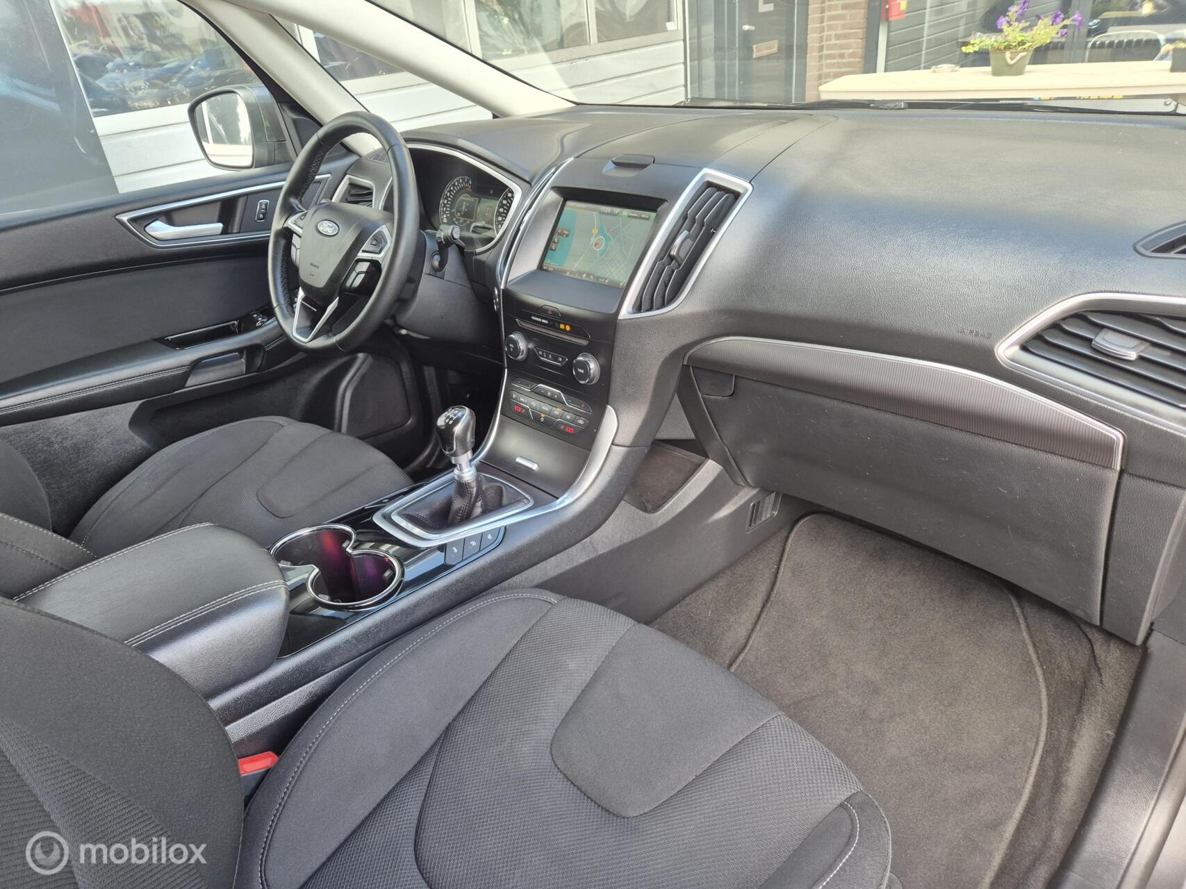 Foto van Ford S-max