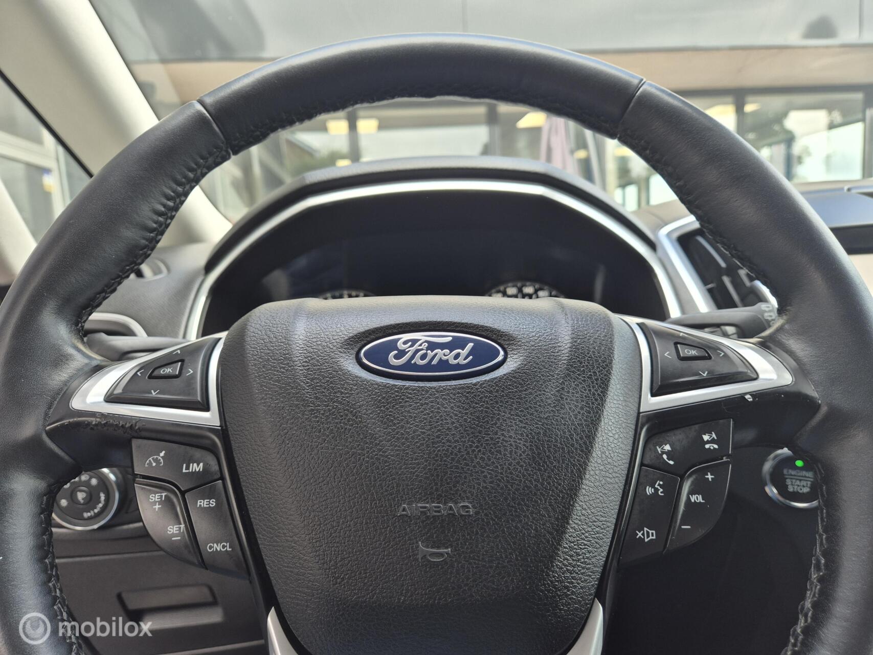 Foto van Ford S-max