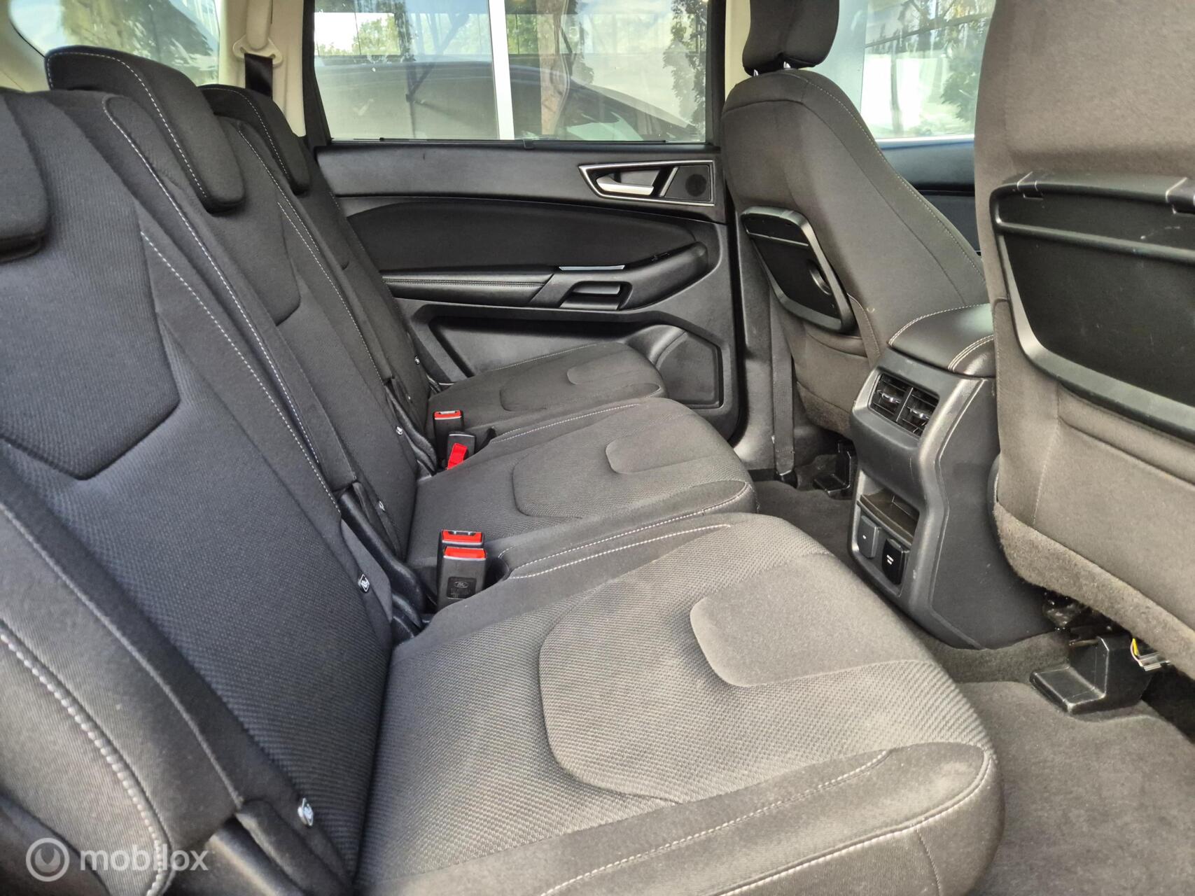Foto van Ford S-max