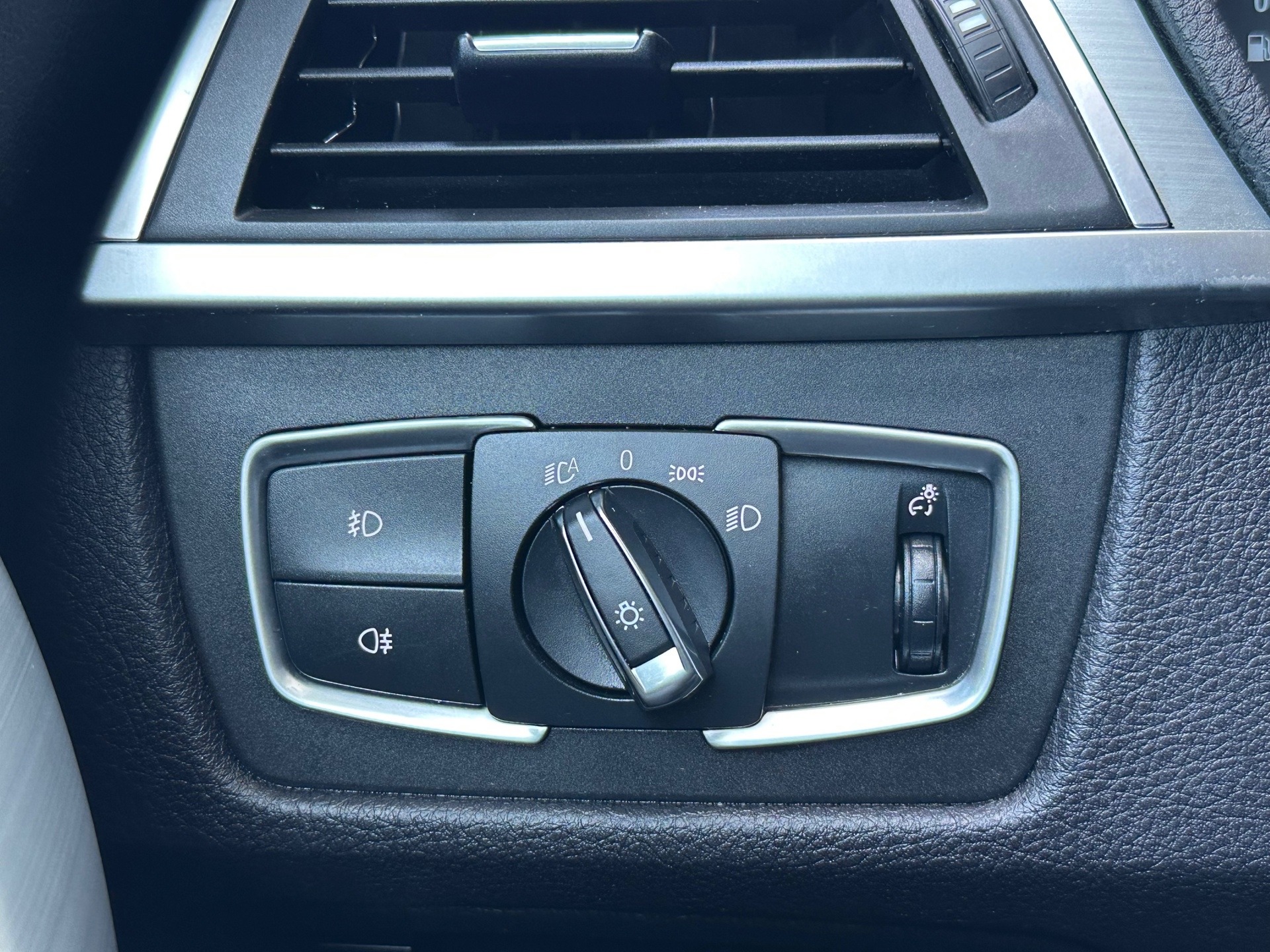 Foto van BMW 330e Iperformance