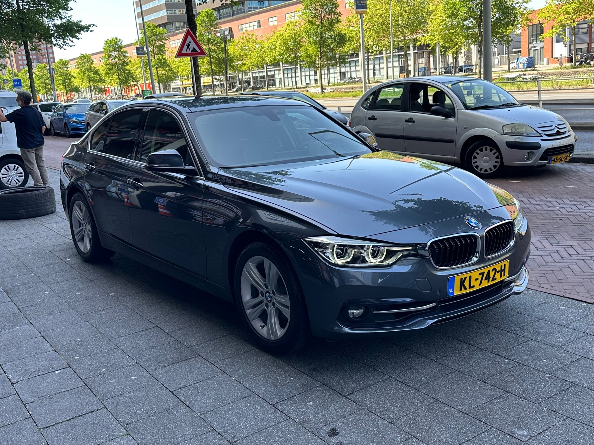 Foto van BMW 330e Iperformance
