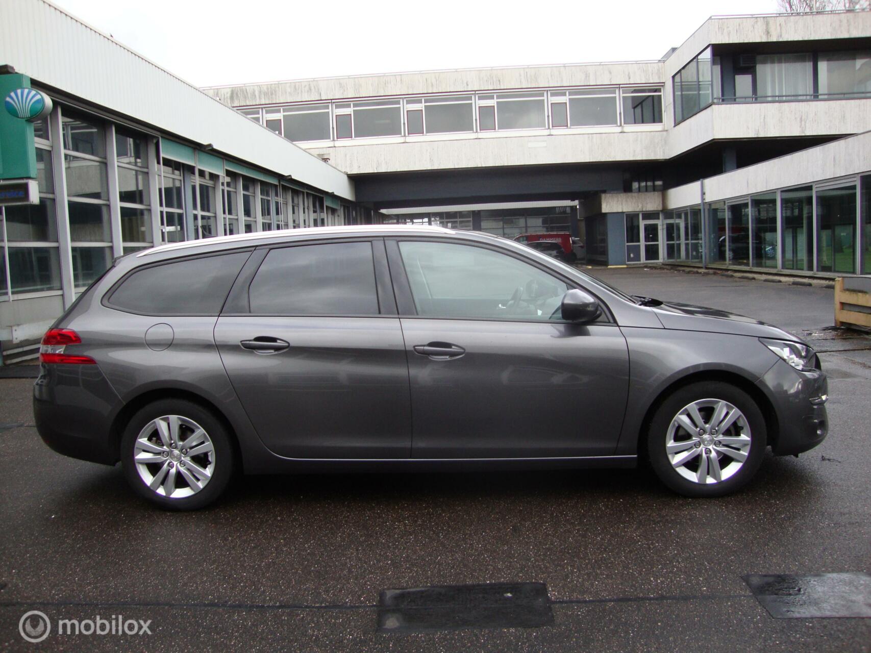 Foto van Peugeot 308 SW