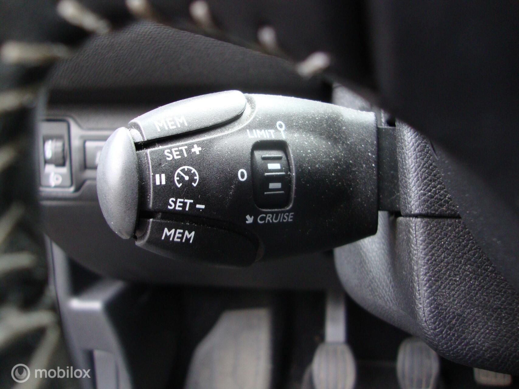 Foto van Peugeot 308 SW