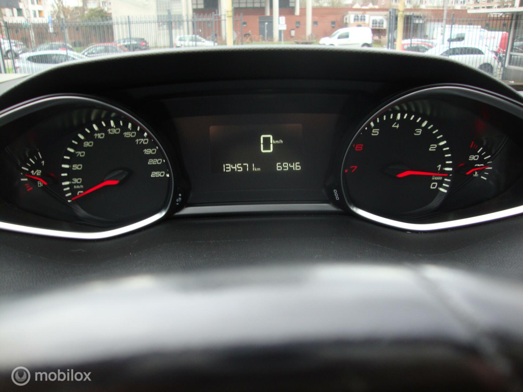 Foto van Peugeot 308 SW