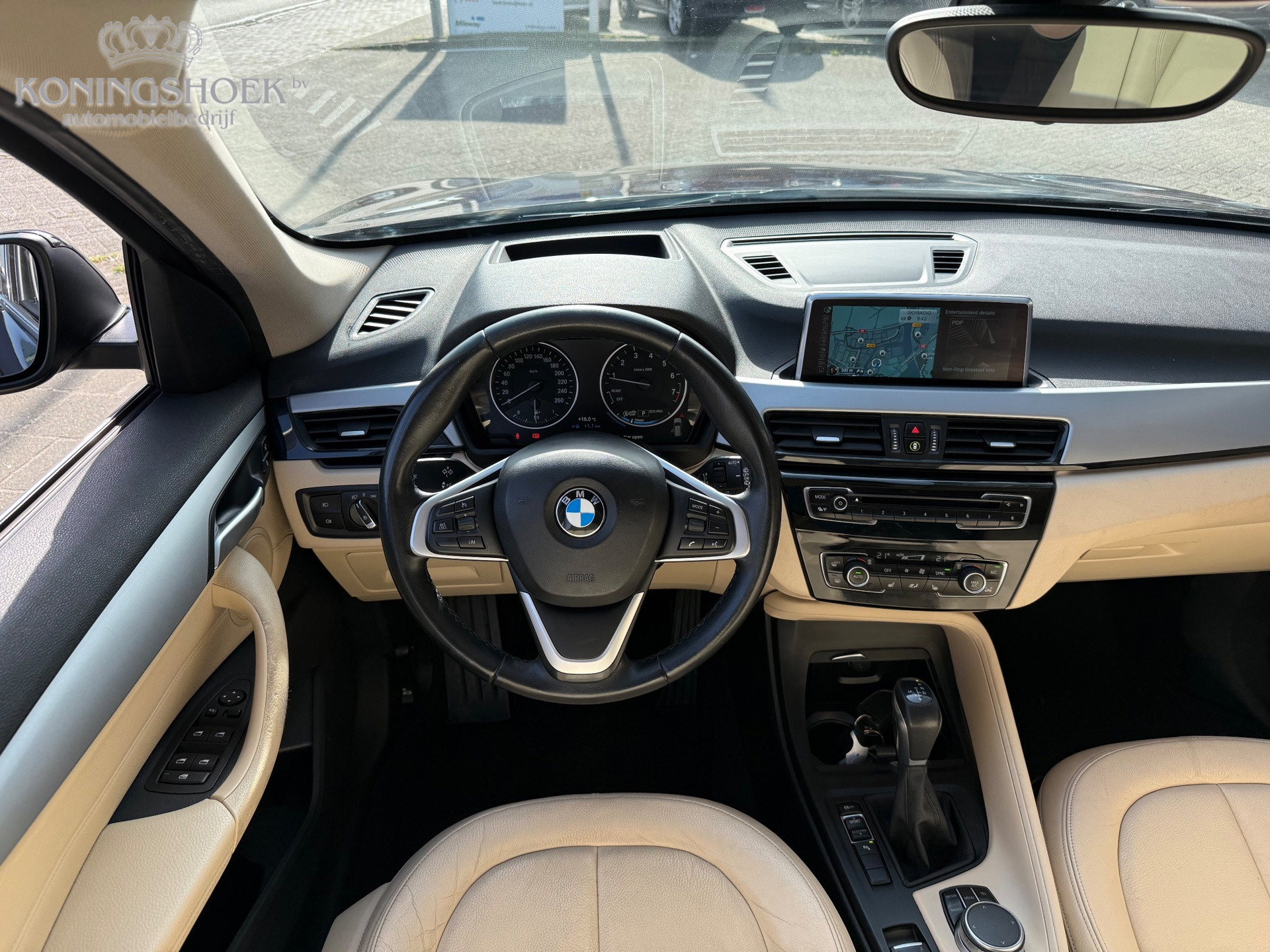 Foto van BMW X1 Sdrive20i