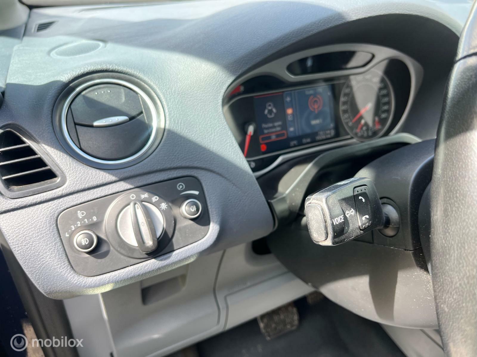 Foto van Ford S-max