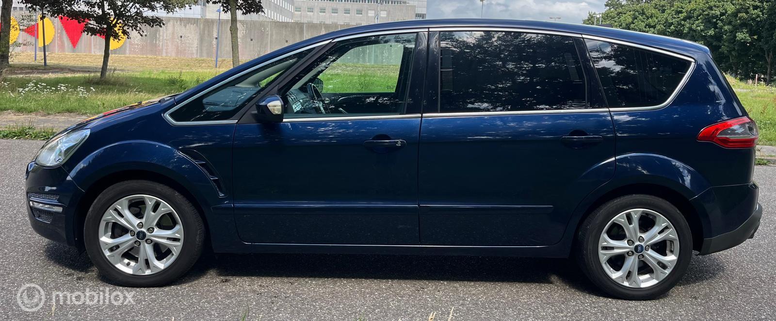 Foto van Ford S-max