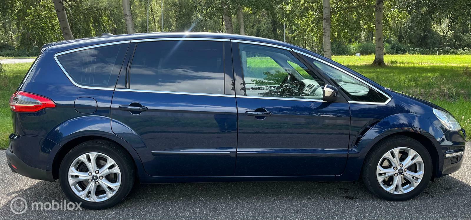 Foto van Ford S-max