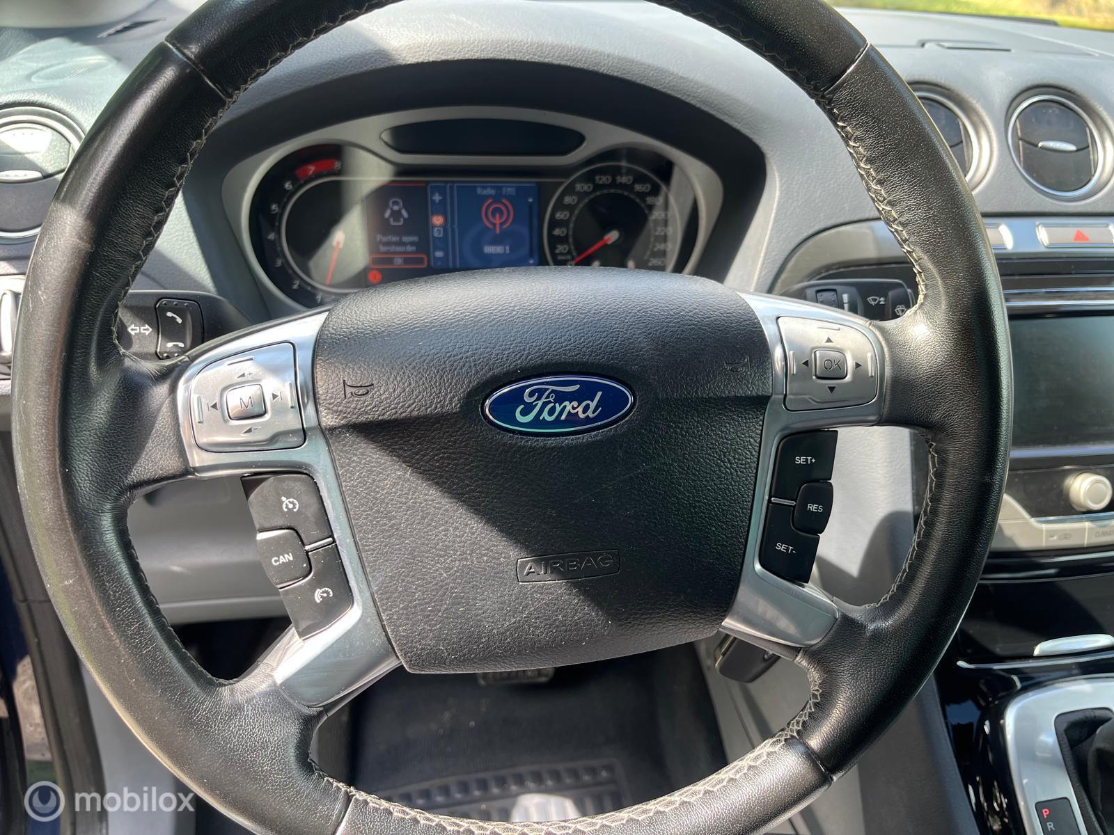 Foto van Ford S-max