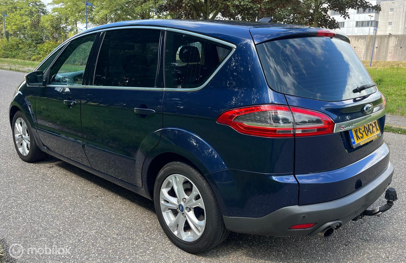 Foto van Ford S-max