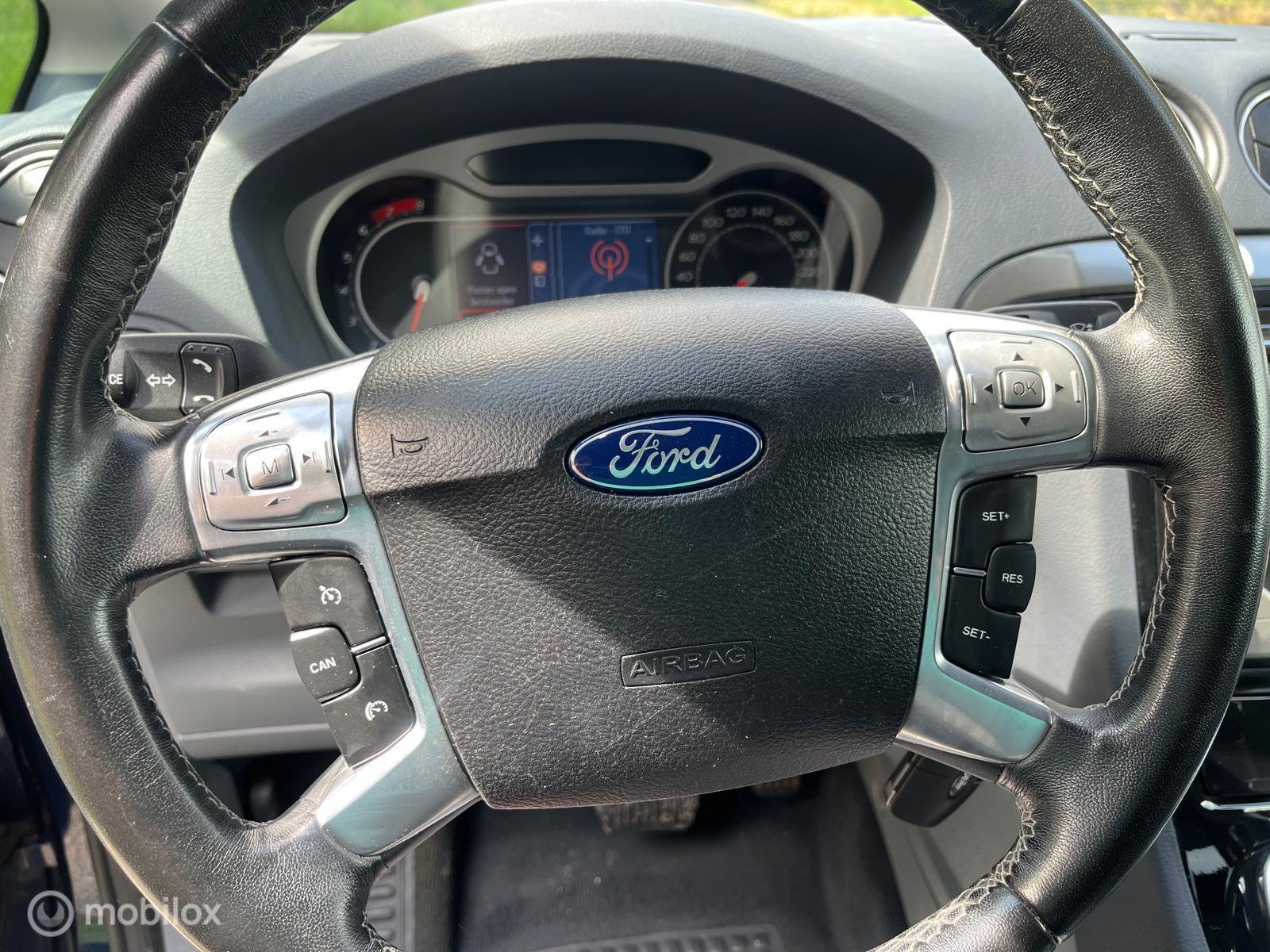 Foto van Ford S-max
