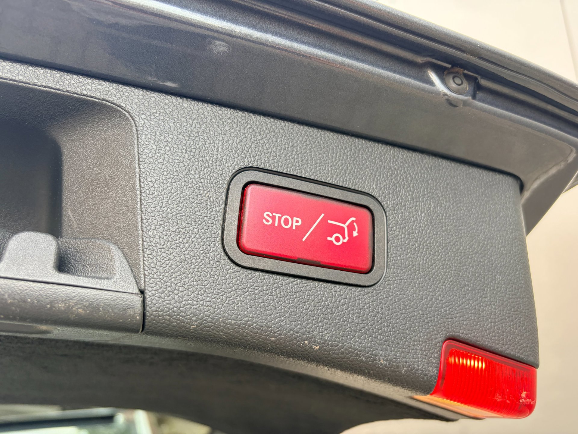 Foto van Mercedes-Benz E 200