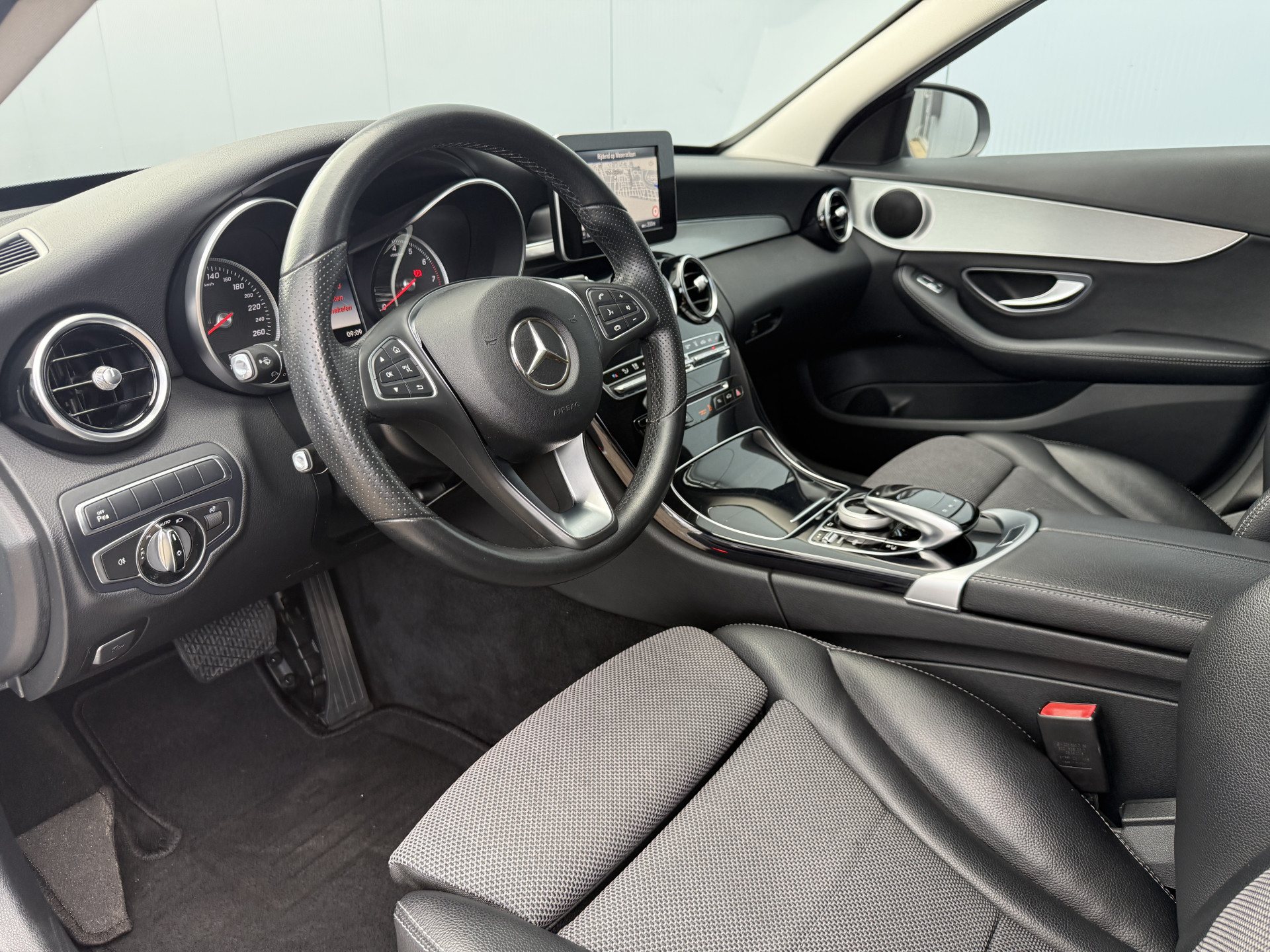 Foto van Mercedes-Benz C 350 E