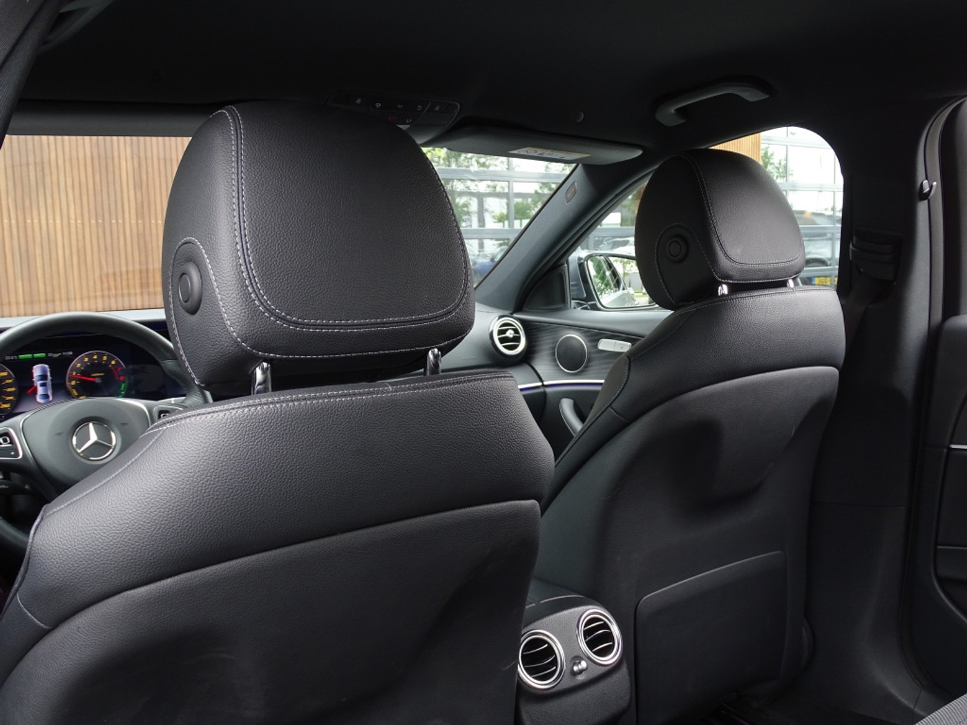 Foto van Mercedes-Benz E 350 E