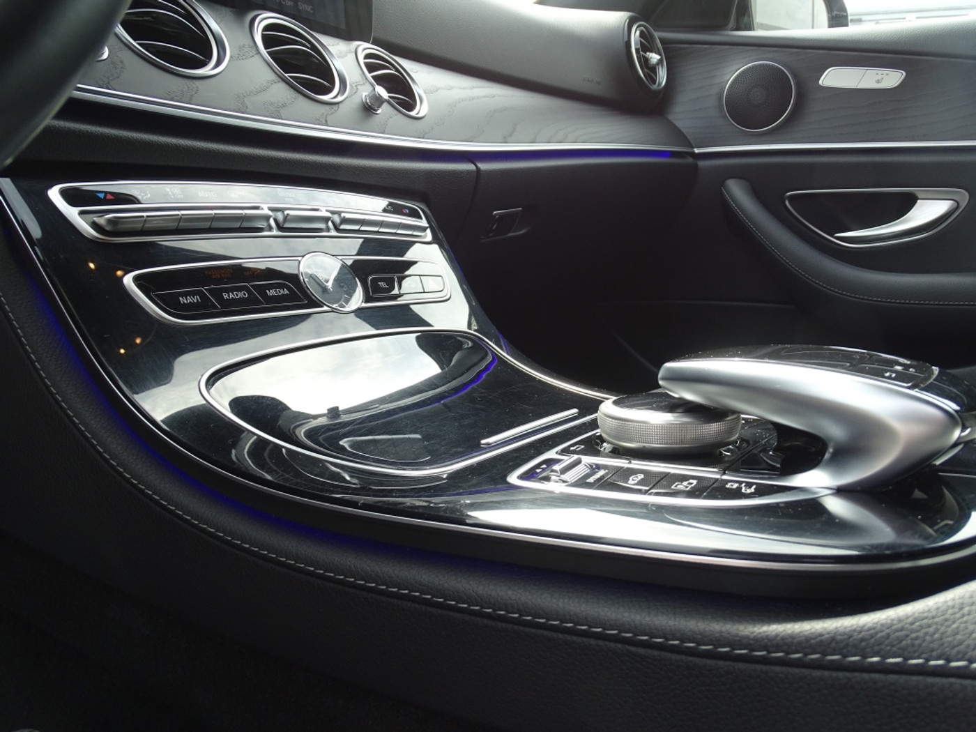 Foto van Mercedes-Benz E 350 E