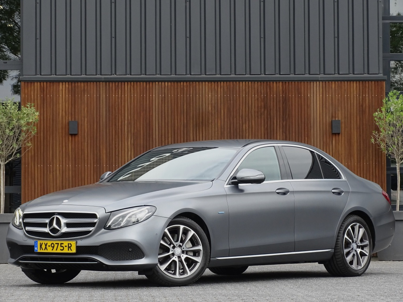 Foto van Mercedes-Benz E 350 E