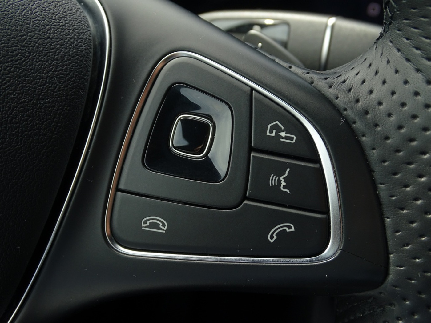 Foto van Mercedes-Benz E 350 E