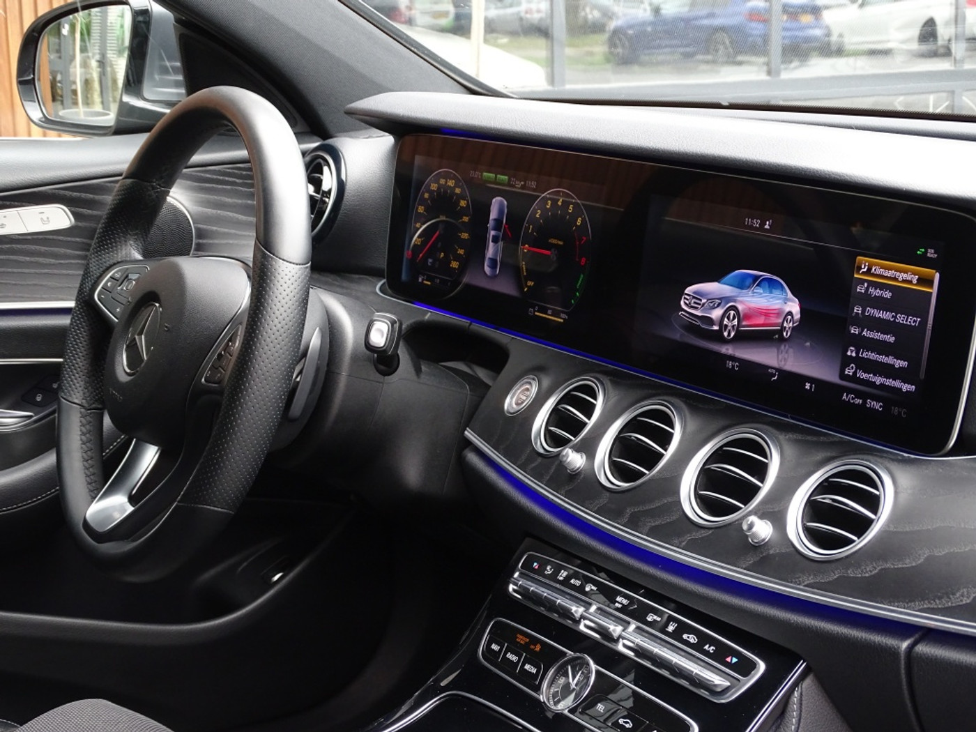 Foto van Mercedes-Benz E 350 E