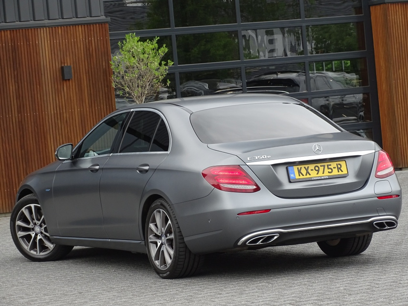 Foto van Mercedes-Benz E 350 E