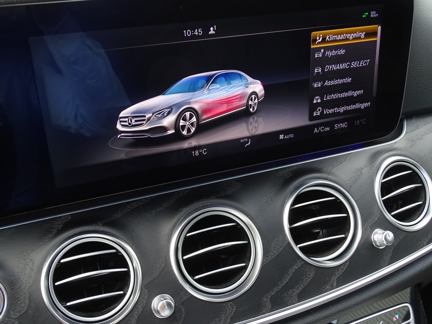 Foto van Mercedes-Benz E 350 E