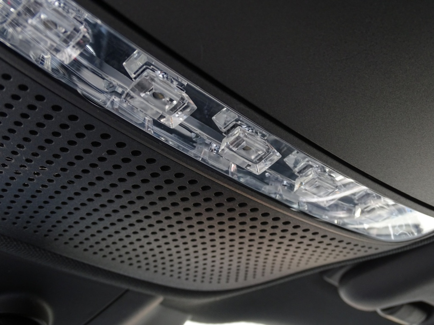 Foto van Mercedes-Benz E 350 E