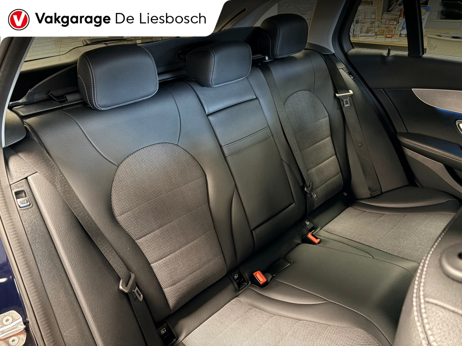 Foto van Mercedes-Benz C 350 E
