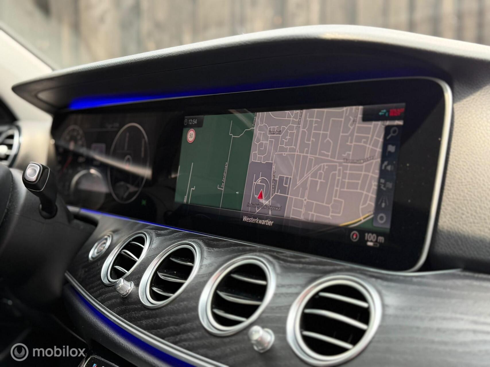 Foto van Mercedes-Benz E 350 E